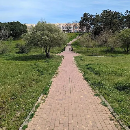 Caparica Coast Villa Charneca (Setubal)